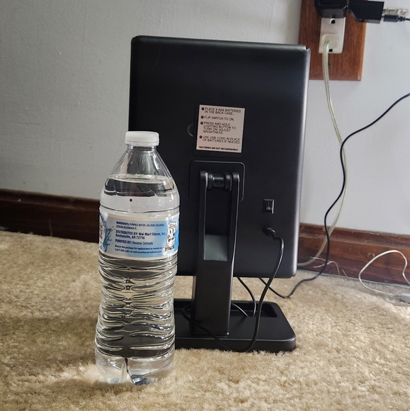 Light Up Vanity Mirror - Picture 2 of 6